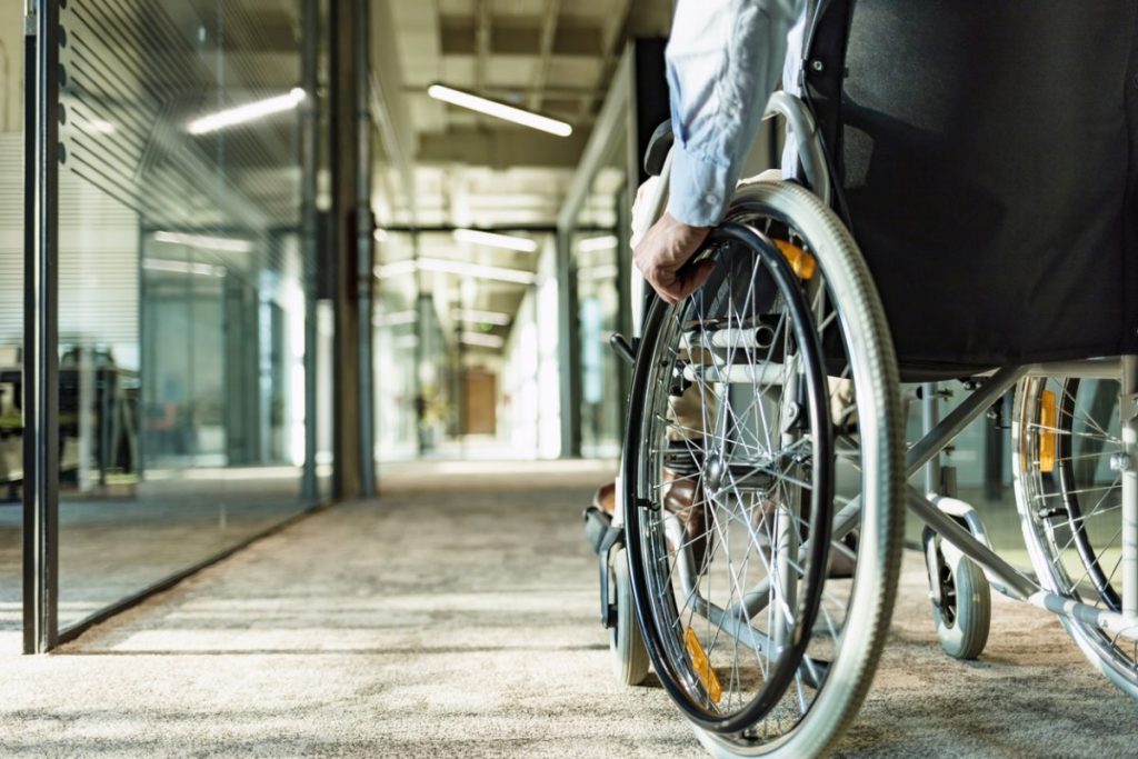 découvrez nos ressources et conseils sur l'accessibilité pour les personnes en situation de handicap. améliorez votre compréhension des enjeux et des solutions pour créer un environnement inclusif et adapté à tous.