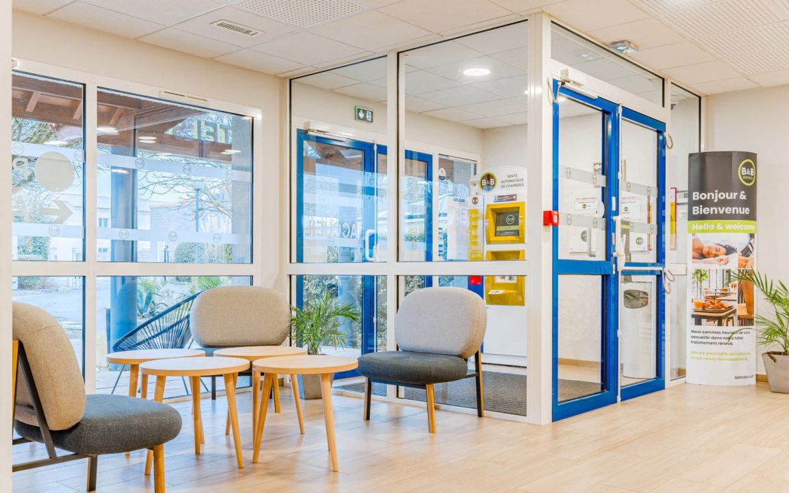 découvrez une assurance scooter économique et adaptée à vos besoins, offrant une protection optimale à petit prix pour rouler en toute sérénité.