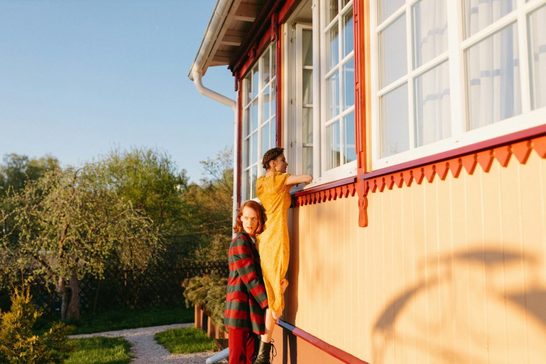 découvrez notre guide complet sur le contrat d'assurance habitation pour bien protéger votre logement et comprendre toutes les garanties essentielles.