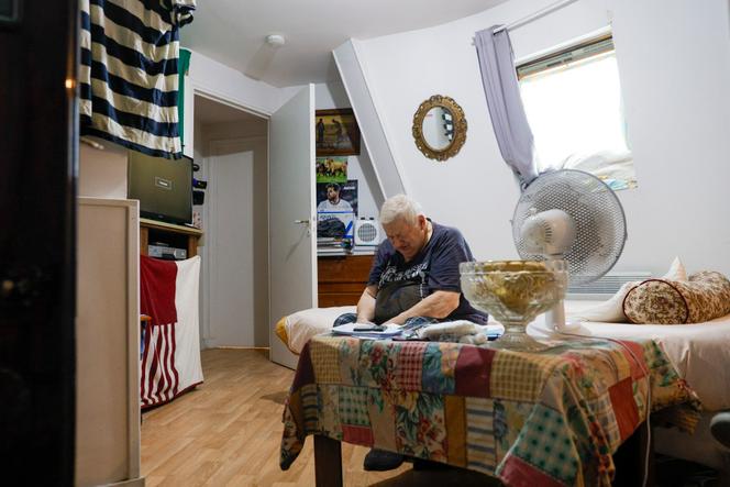 découvrez pourquoi le logement social est un enjeu central des élections municipales et explorez les pouvoirs du maire dans ce domaine crucial.