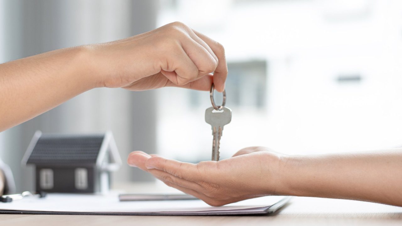 découvrez notre guide complet pour devenir propriétaire : conseils pratiques, étapes clés et astuces pour réussir votre achat immobilier en toute sérénité.