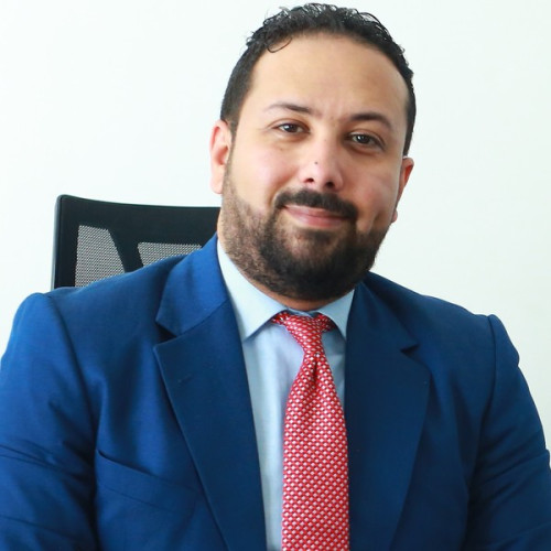 découvrez les revenus nets mensuels de youssef, serveur à paris, s'élevant à 1 870 €, et explorez son parcours professionnel dans la capitale française.